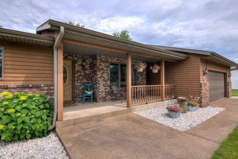 512 Fagstad St, Menomonie, WI 54751