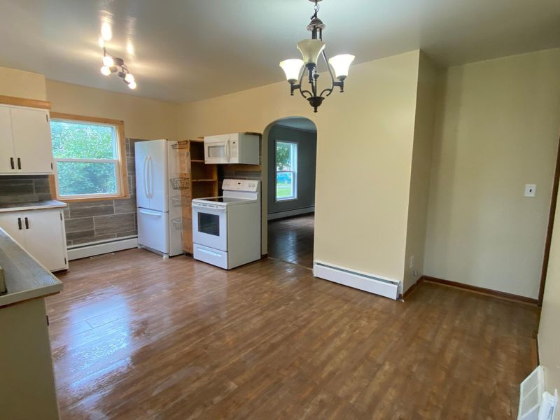814 S Pine St, Grantsburg, WI 54840
