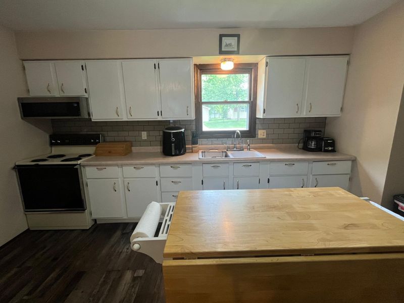 711 2nd Ave, Albany, MN 56307
