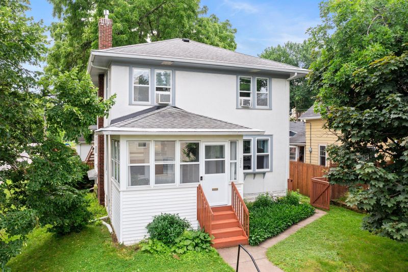 256 Curtice St W, Saint Paul, MN 55107