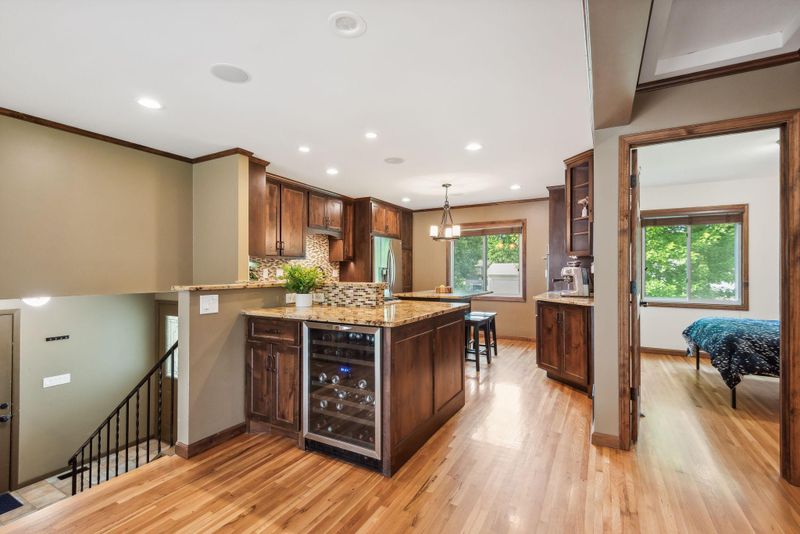 1745 Sartell Ave, Eagan, MN 55122