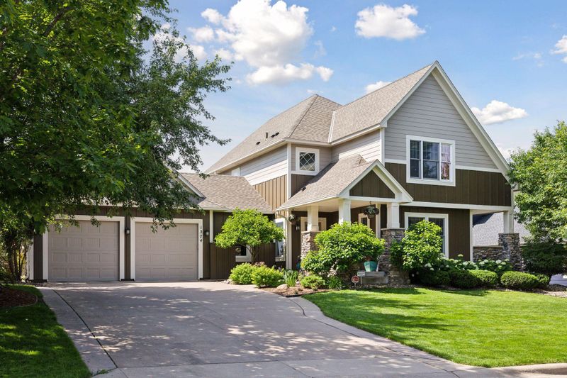 1274 Whistler Point Rd, Woodbury, MN 55129