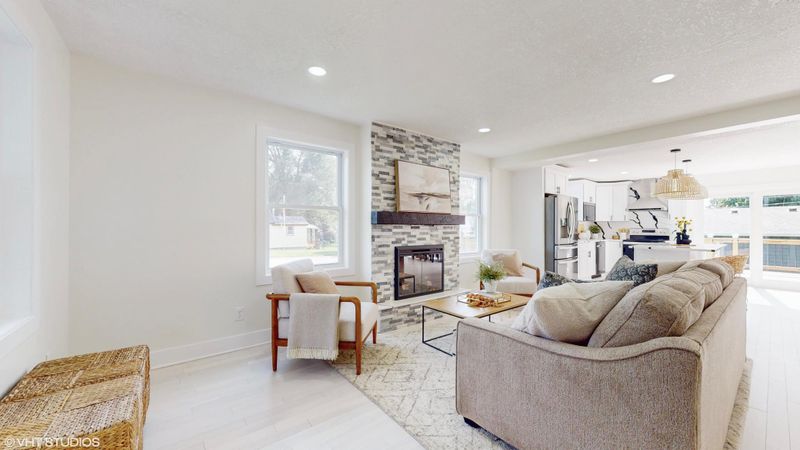 546 6th Ave S, Hopkins, MN 55343