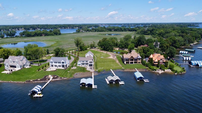 4070 Enchanted Ln, Mound, MN 55364