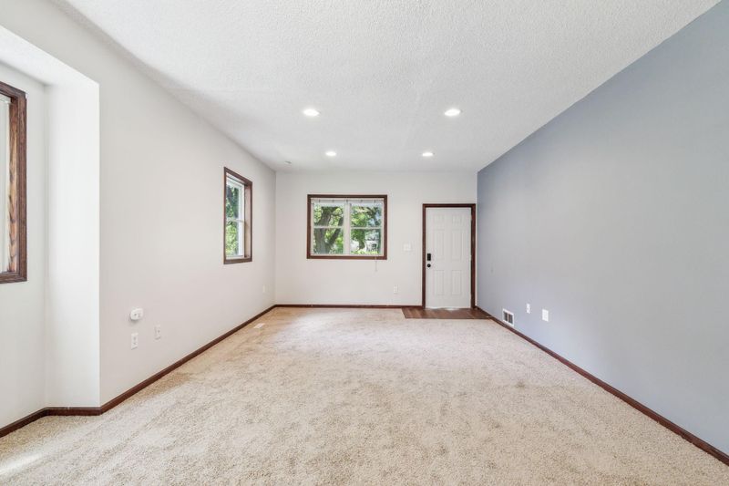 1316 Oliver Ave N, Minneapolis, MN 55411