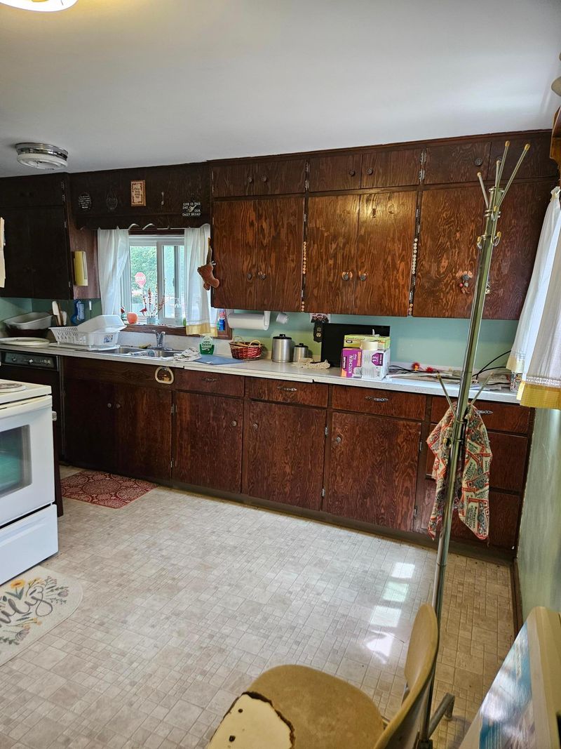 430 D St NE, Brainerd, MN 56401