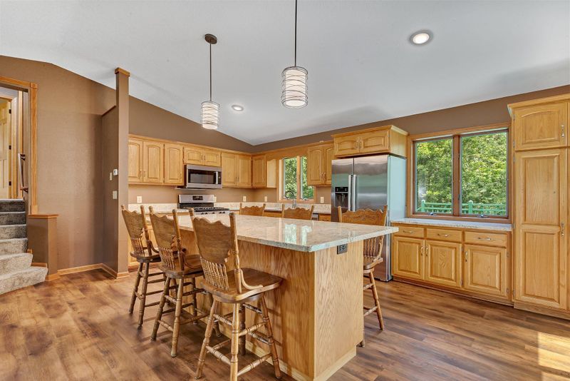 22096 Fairmount Rd, Saint Cloud, MN 56301