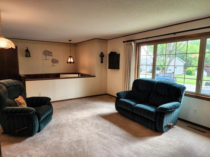 617 3rd St S, Atwater, MN 56209