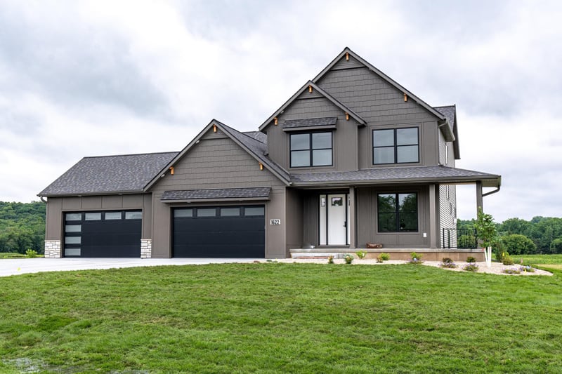 1622 Skyview Cir NW, Rochester, MN 55901