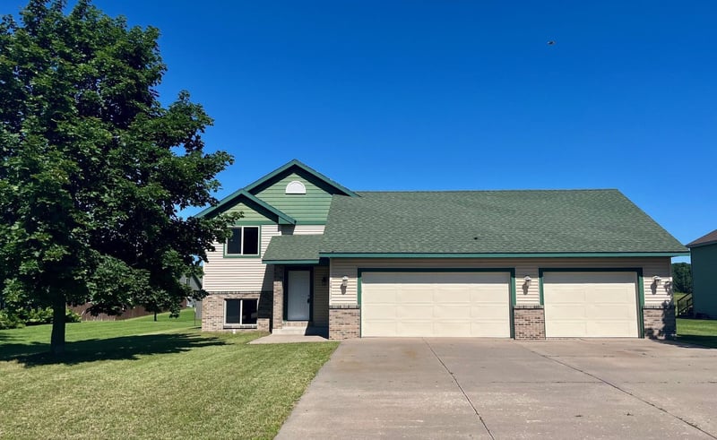 26153 80th Ave, Rockville, MN 56301