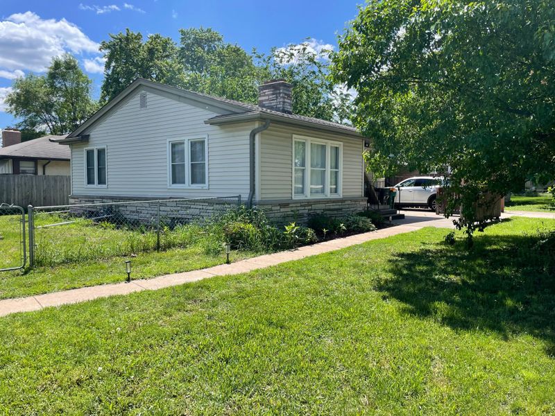 505 61st Ave N, Minneapolis, MN 55430