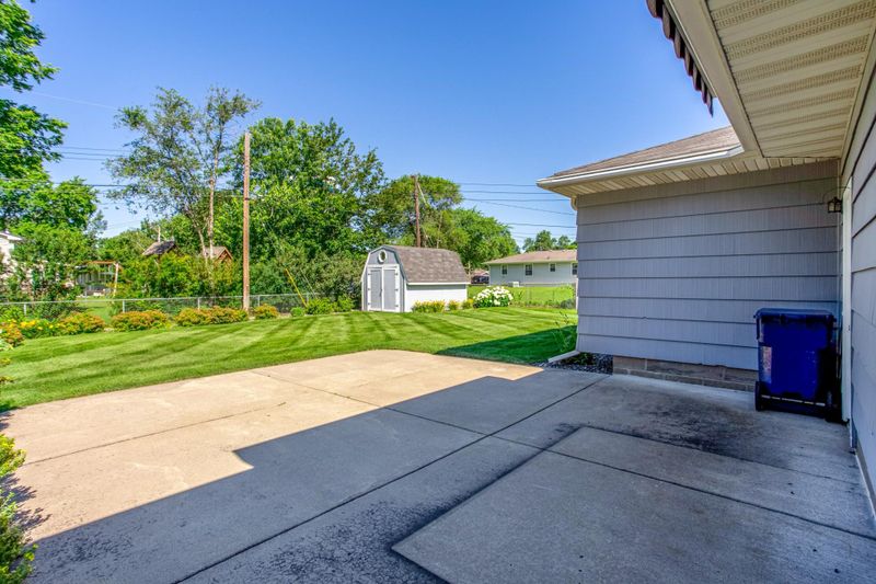 7833 June Ave N, Minneapolis, MN 55443