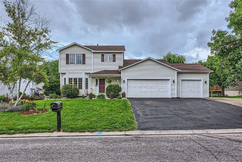 207 2nd St NW, Saint Michael, MN 55376