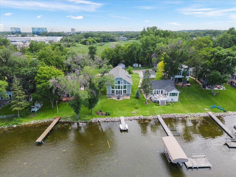 10300 S Shore Dr, Plymouth, MN 55441