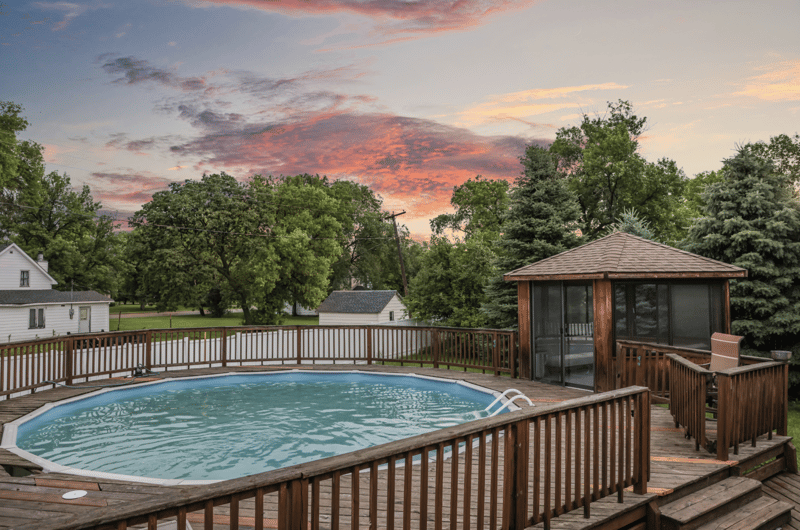 449 4th St, Campbell, MN 56522
