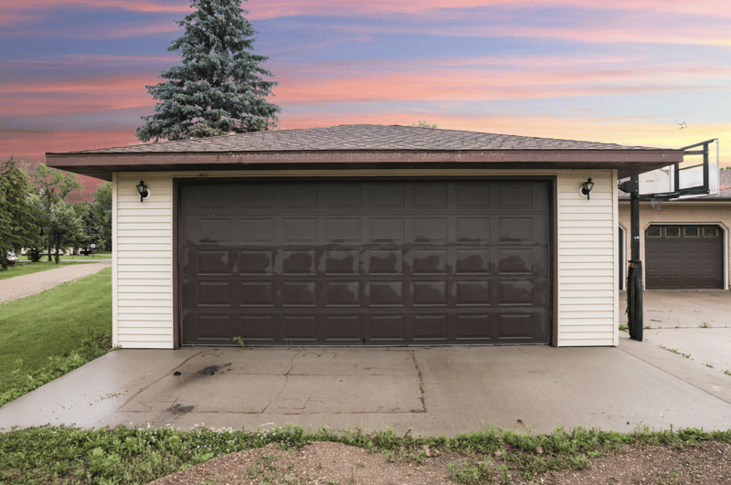 449 4th St, Campbell, MN 56522