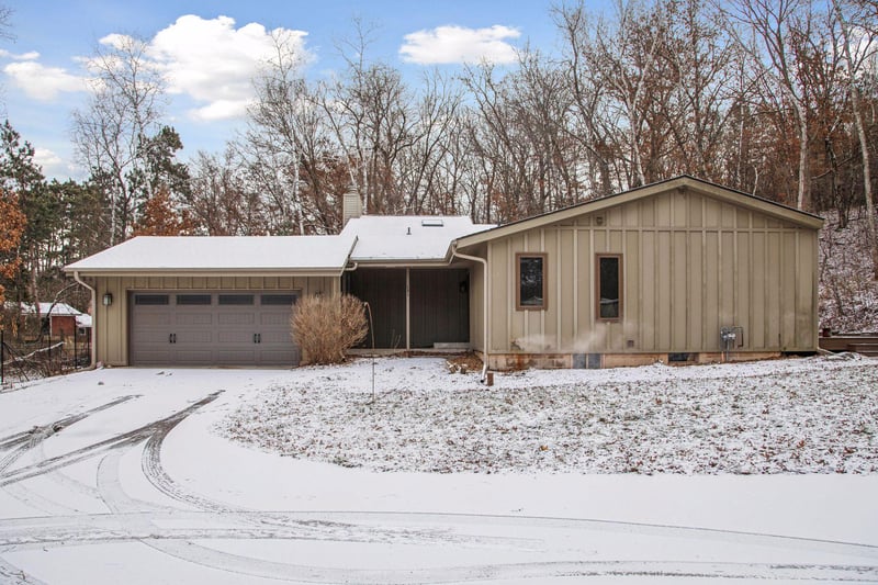 14401 Valley Creek Trl S, Afton, MN 55001