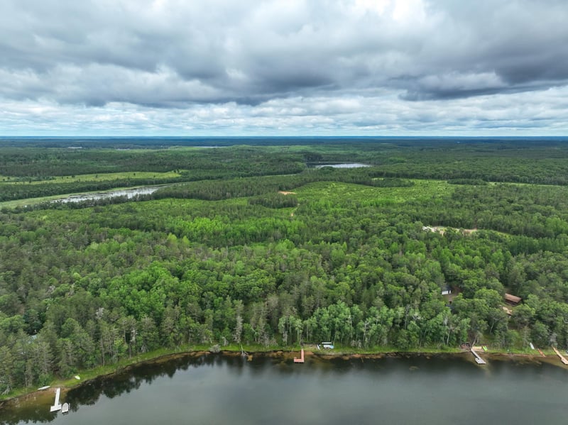W8027 Middle Rd, Minong, WI 54859