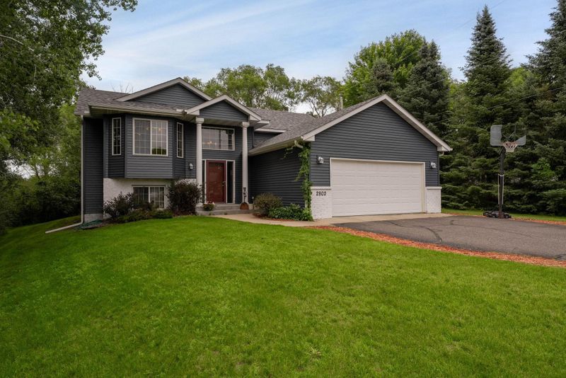 2802 Edward Dr, Saint Cloud, MN 56301