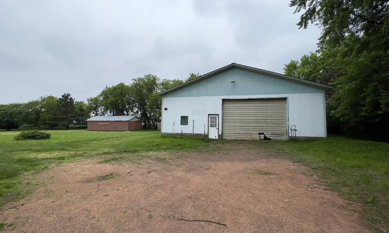 E16990 County Road V, Augusta, WI 54722
