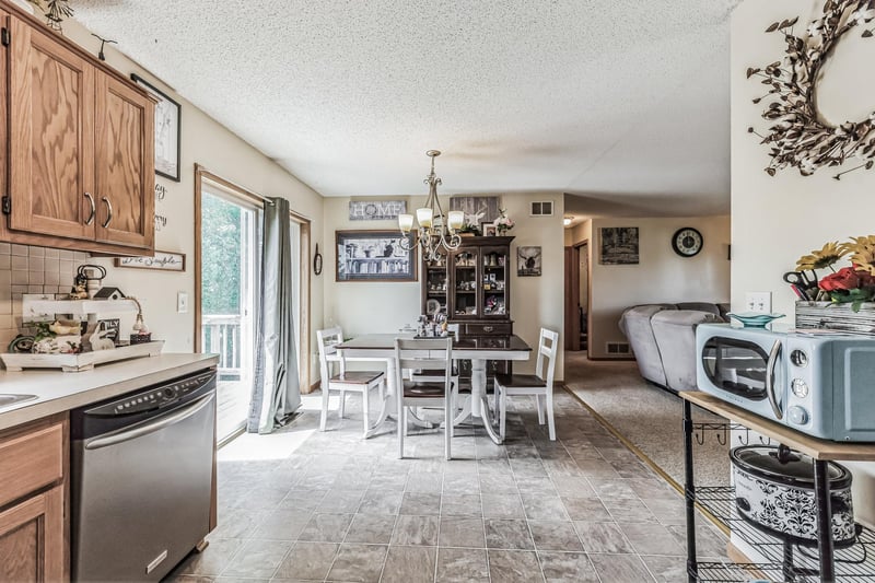 30794 Reflection Ave, Shafer, MN 55074