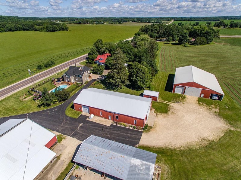 N7924 Us Highway 63, Spring Valley, WI 54767