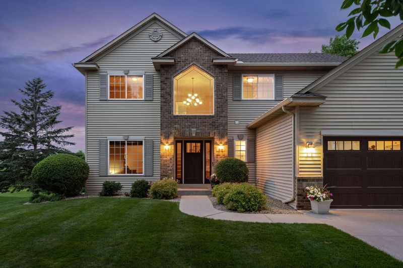 2016 Silver St, Waconia, MN 55387