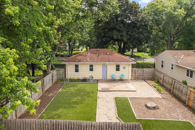 3616 Sumter Ave S, Minneapolis, MN 55426