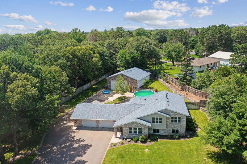 2929 Fern St S, Cambridge, MN 55008
