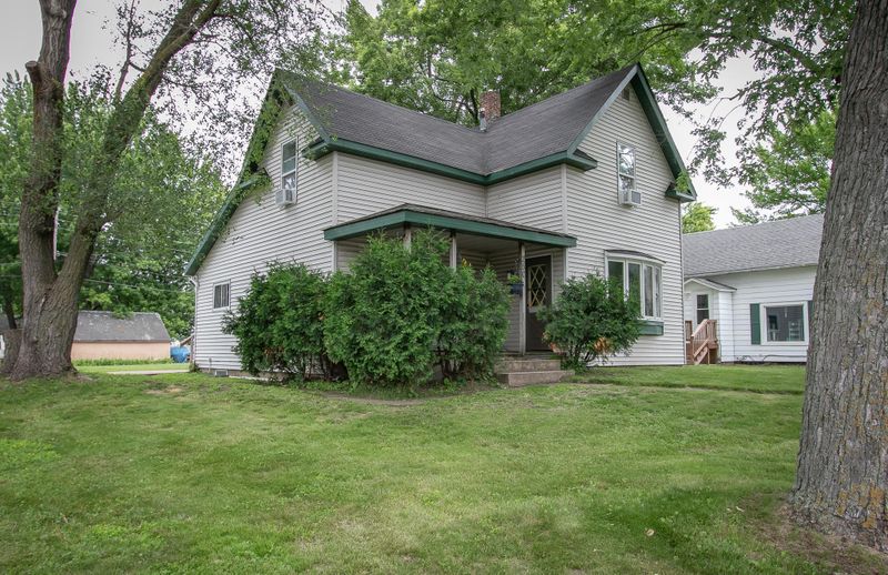 250 Central Ave N, Milaca, MN 56353