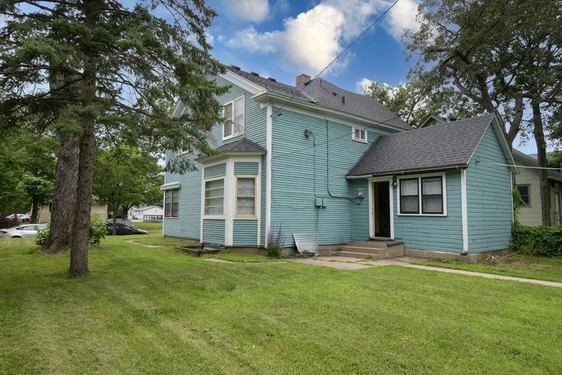 718 6th Ave S, Saint Cloud, MN 56301