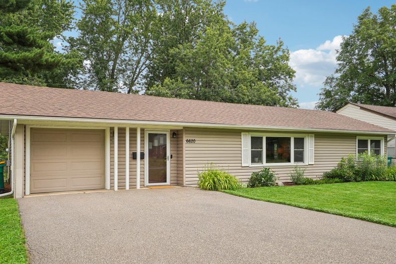 6620 50th Ave N, Crystal, MN 55428