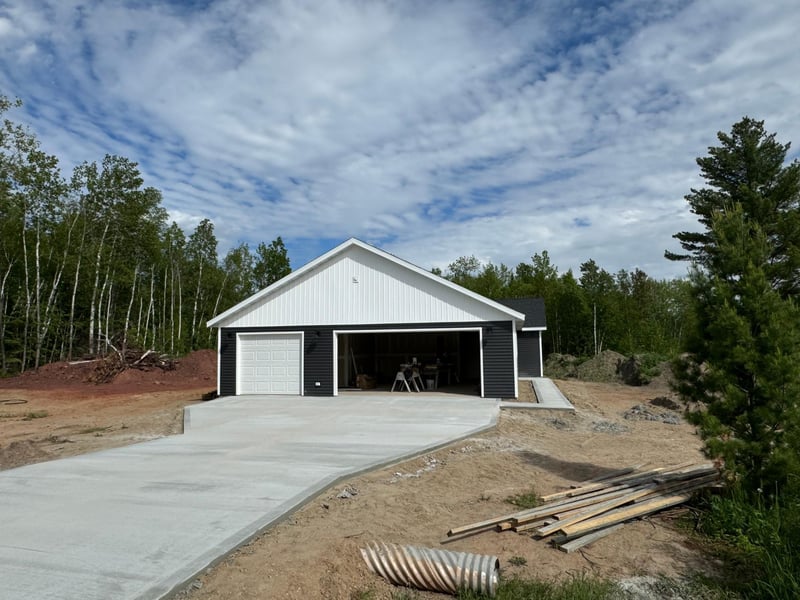 204 Bay Rd, Coleraine, MN 55722