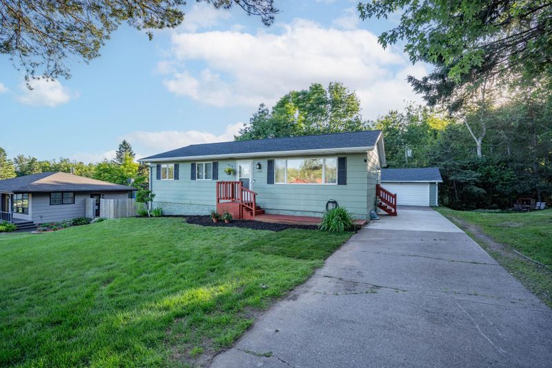 1103 Acacia Ave, Duluth, MN 55810