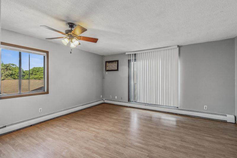 7164 72nd Ln N #244, Brooklyn Park, MN 55428