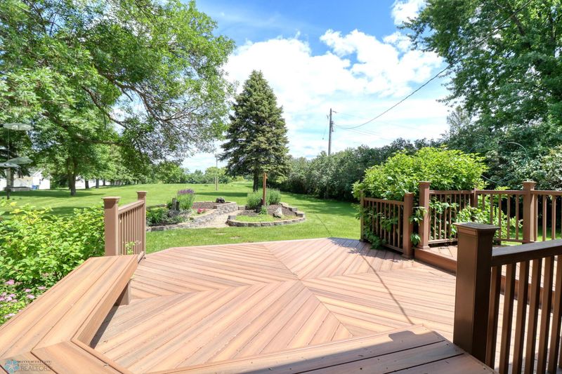 1225 S Tower Rd, Fergus Falls, MN 56537
