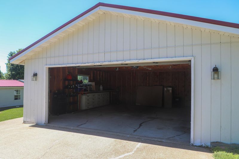 E614 1st St, Nelson, WI 54756
