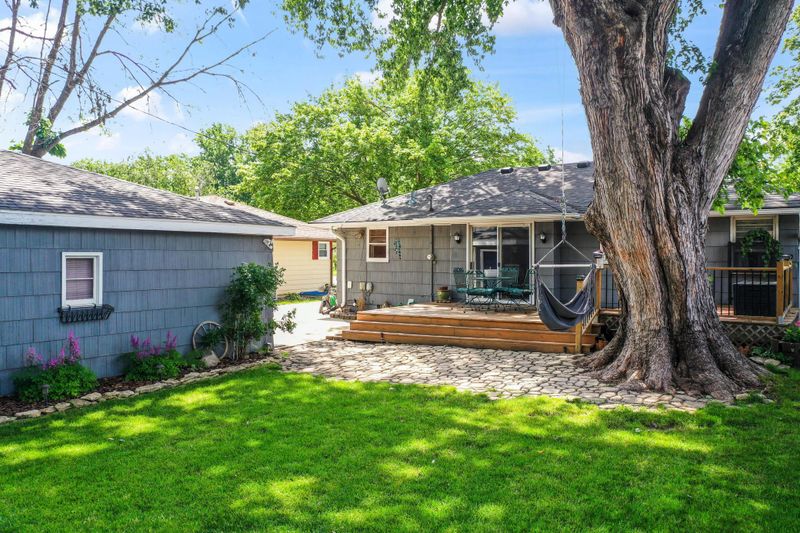 1833 26th St NW, Rochester, MN 55901