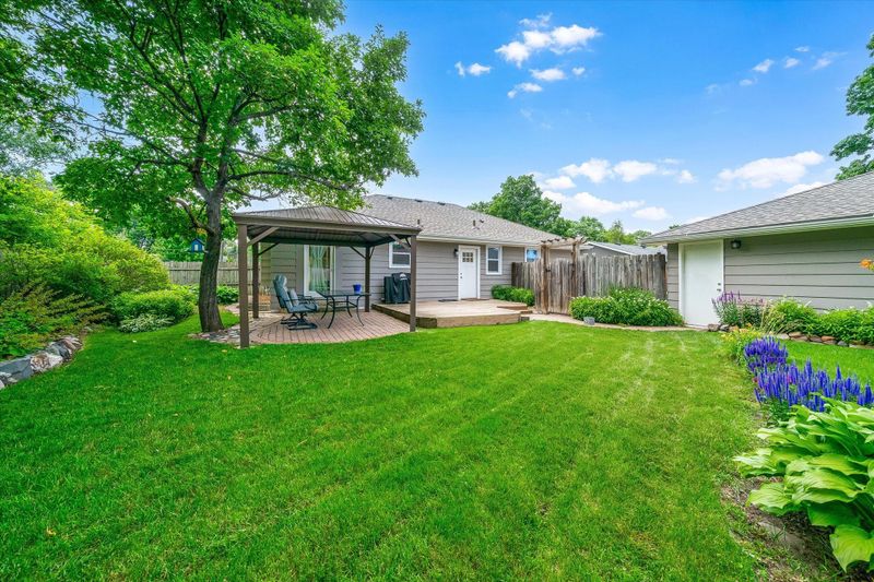 10649 Kell Ave S, Bloomington, MN 55437