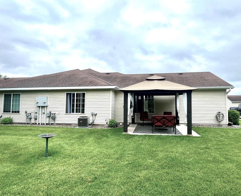 1279 Heritage Ln, Waite Park, MN 56387