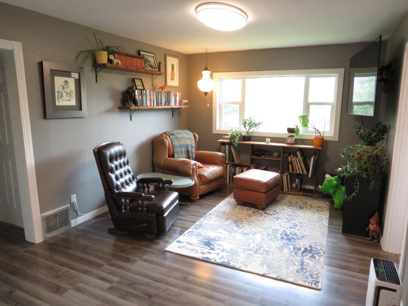 207 Lincoln Ave E, Karlstad, MN 56732