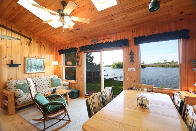 7325 Frazer Bay Rd, Cook, MN 55723