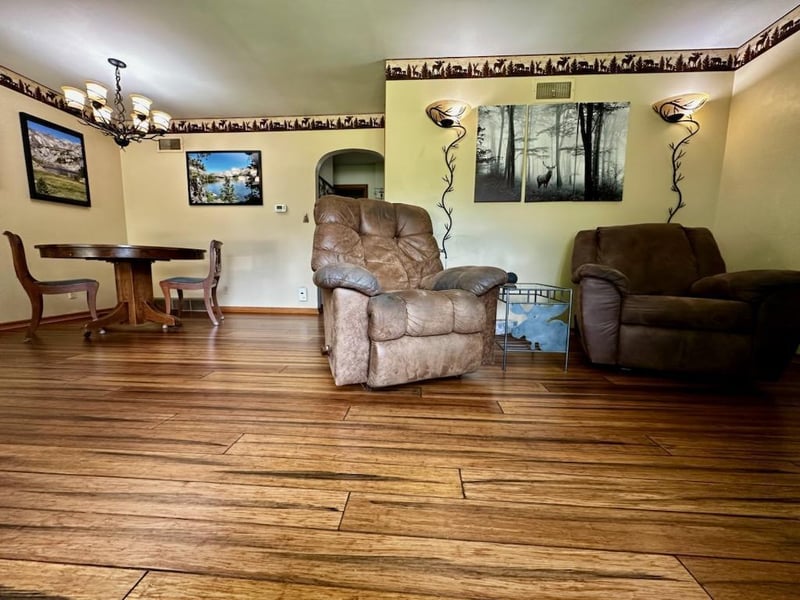425 Rohrer St, Round Lake, MN 56167