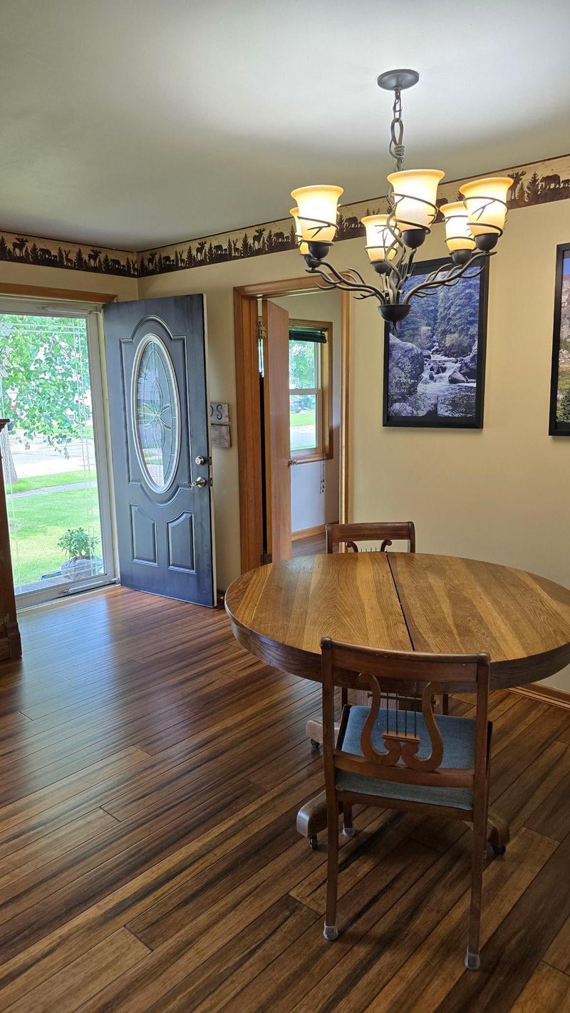 425 Rohrer St, Round Lake, MN 56167
