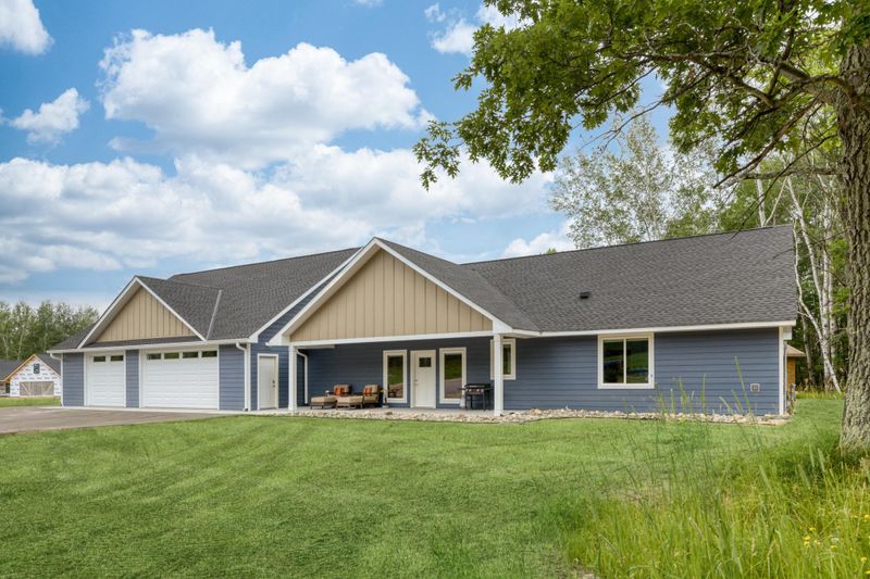 24473 Fishtrap Rd, Nisswa, MN 56468