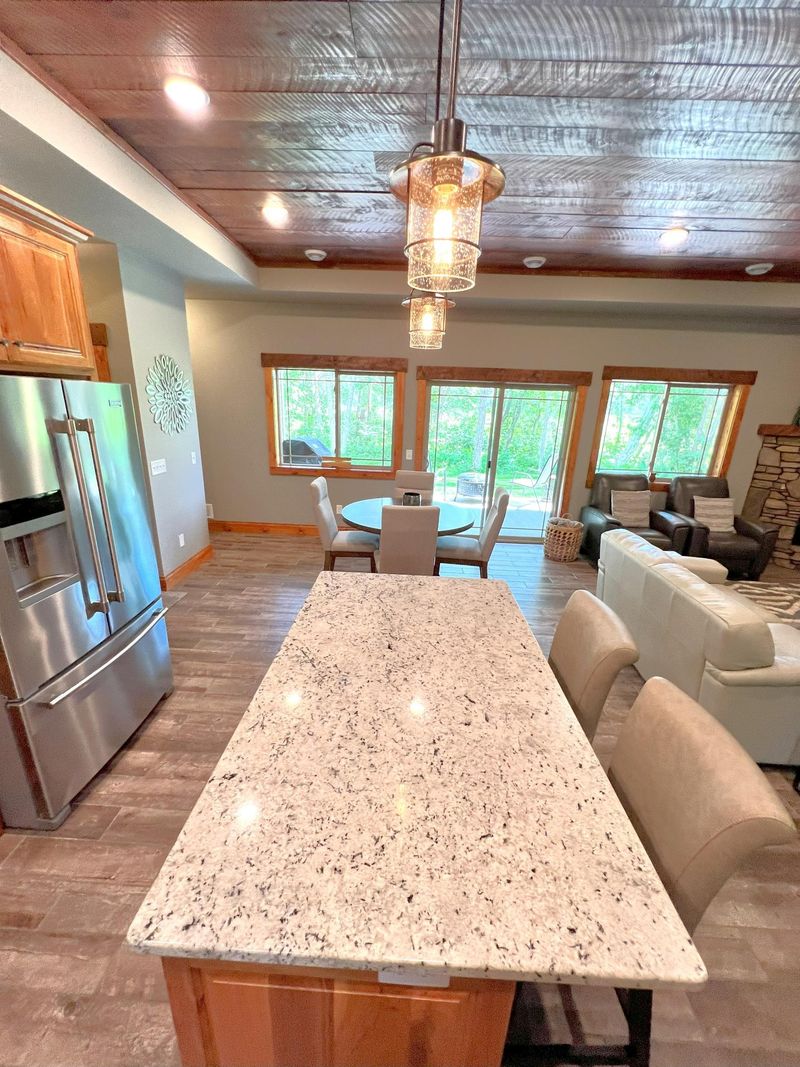 8393 Flower Trl, Pequot Lakes, MN 56472