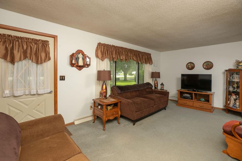 24153 540th Ave, Austin, MN 55912