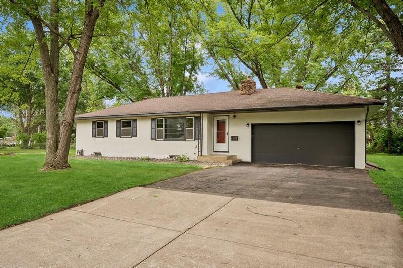 7901 Noid Dr, Minneapolis, MN 55428