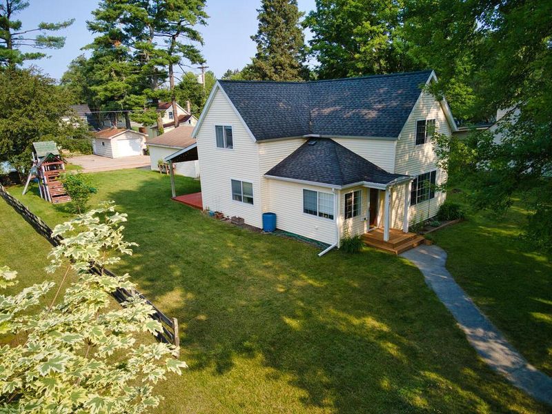 623 NW 5th Ave, Grand Rapids, MN 55744