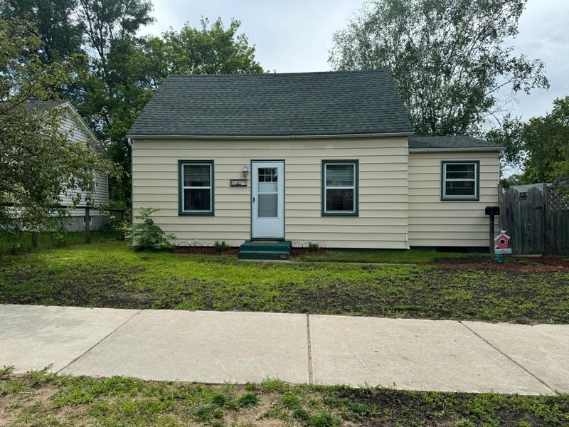 1109 Irvine Ave NW, Bemidji, MN 56601